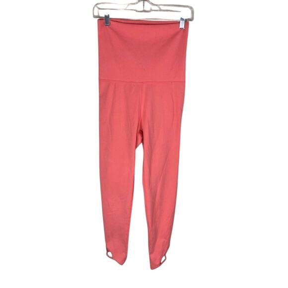 Free People Movement High Waisted Peach Pink Leggings Pilates Gym Pedal Pusher S - Picture 1 of 5